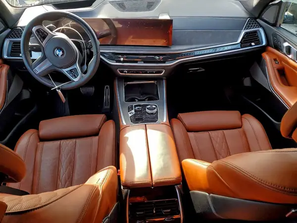 5UX23EU08S9Z80677 2025 BMW X5 - Image 8