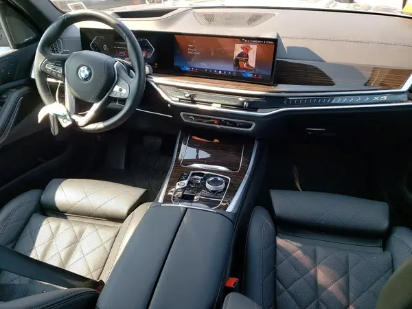 5UX23EU08S9Z88892 2025 BMW X5 - Image 8