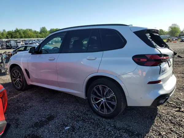 5UX23EU08S9Z95423 2025 BMW X5 - Image 2