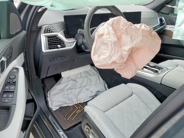 5UX23EU08T9053194 2026 BMW X5 - Image 8