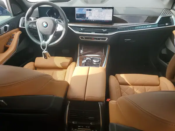 5UX23EU08T9082047 2026 BMW X5 - Image 8