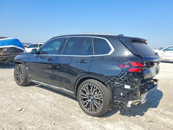 5UX23EU08T9131294 2026 BMW X5 - Image 2