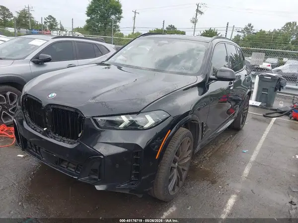5UX23EU08T9176607 2026 BMW X5 - Image 2