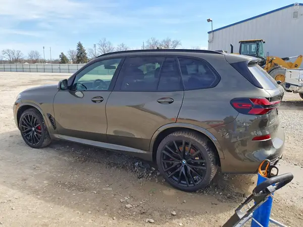 5UX23EU08T9285214 2026 BMW X5 - Image 2
