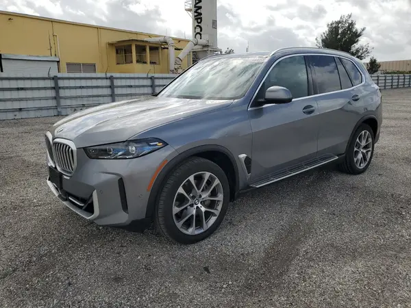 5UX23EU09R9T54128 2024 BMW X5 - Image 1
