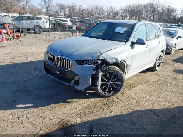 5UX23EU09R9T85203 2024 BMW X5 - Image 2