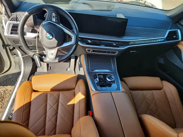 5UX23EU09R9U22346 2024 BMW X5 - Image 8