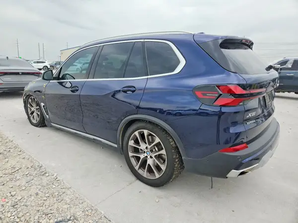 5UX23EU09R9U62751 2024 BMW X5 - Image 2