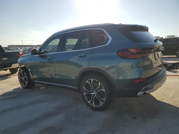 5UX23EU09R9V13732 2024 BMW X5 - Image 2