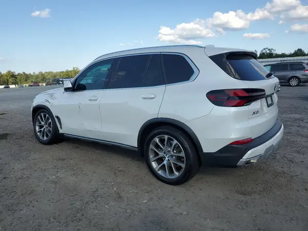 5UX23EU09S9W29972 2025 BMW X5 - Image 2