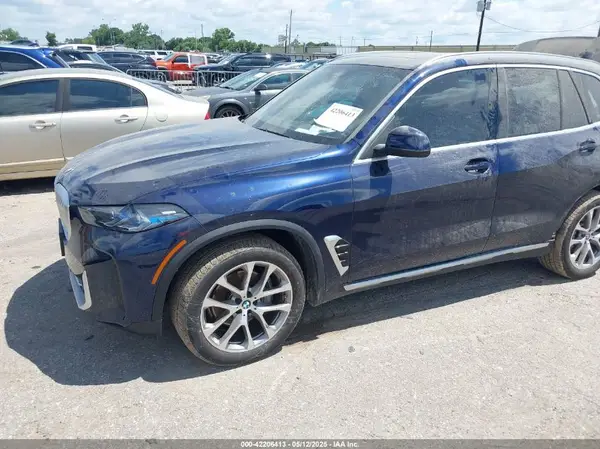 5UX23EU09S9W61384 2025 BMW X5 - Image 2