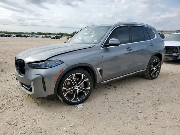 5UX23EU09S9W61658 2025 BMW X5 - Image 1
