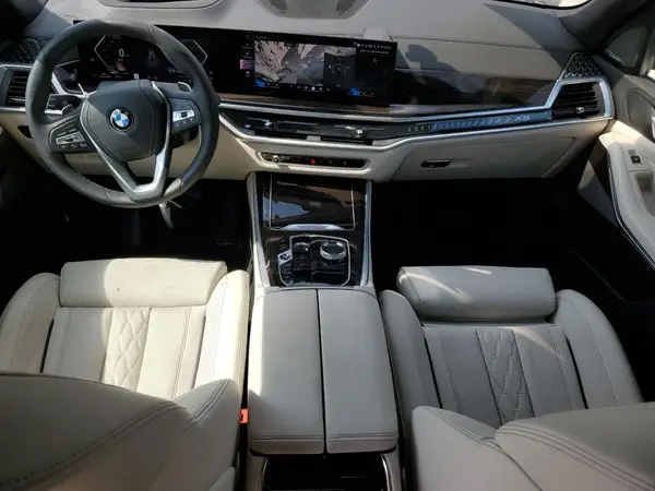5UX23EU09S9X15833 2025 BMW X5 - Image 8