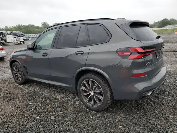 5UX23EU09S9Y76165 2025 BMW X5 - Image 2