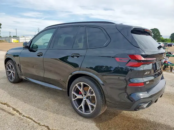 5UX23EU09S9Z37711 2025 BMW X5 - Image 2