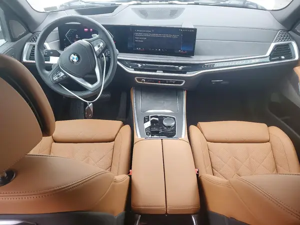 5UX23EU09T9079139 2026 BMW X5 - Image 8