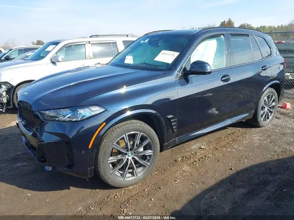 5UX23EU09T9236829 2026 BMW X5 - Image 2