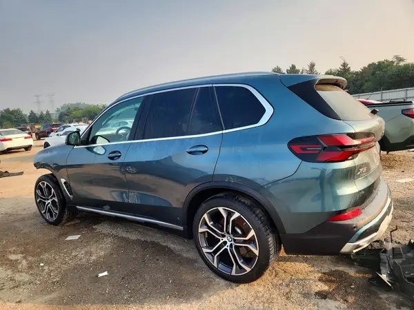 5UX23EU0XR9S15447 2024 BMW X5 - Image 2