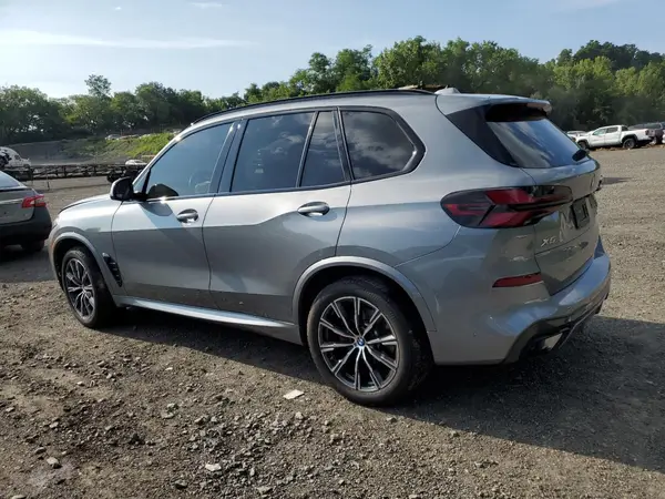 5UX23EU0XR9S49663 2024 BMW X5 - Image 2
