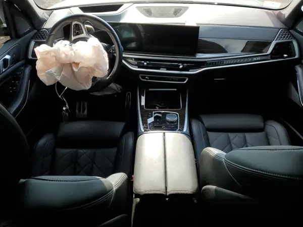 5UX23EU0XR9S49663 2024 BMW X5 - Image 8