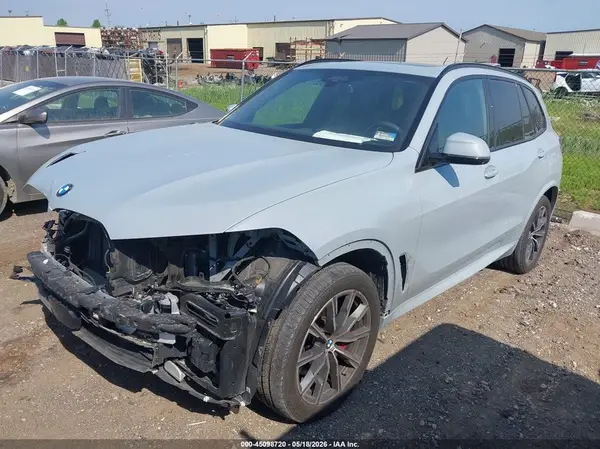 5UX23EU0XR9S62848 2024 BMW X5 - Image 2