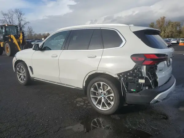 5UX23EU0XR9T31523 2024 BMW X5 - Image 2