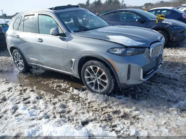 5UX23EU0XR9V11567 2024 BMW X5 - Image 1
