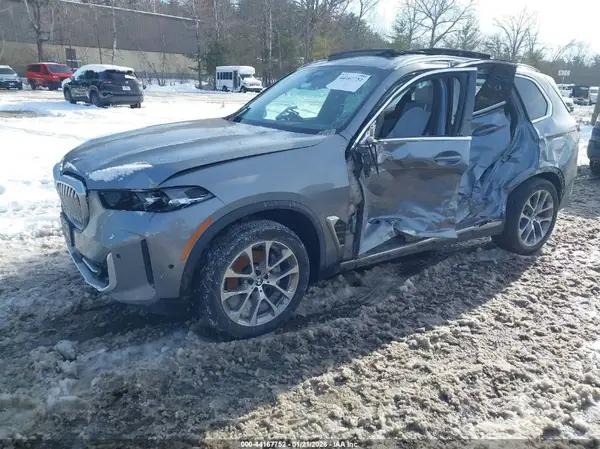 5UX23EU0XR9V11567 2024 BMW X5 - Image 2