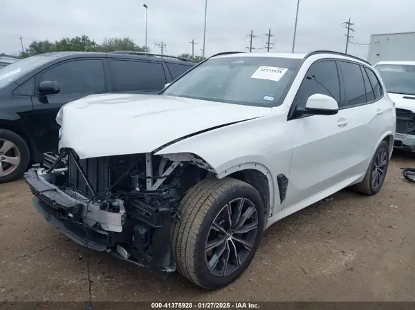 5UX23EU0XR9V15926 2024 BMW X5 - Image 2