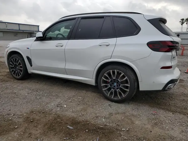 5UX23EU0XR9V88410 2024 BMW X5 - Image 2