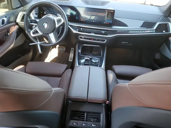 5UX23EU0XS9W54542 2025 BMW X5 - Image 8