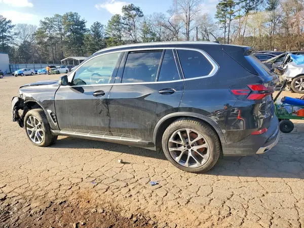 5UX23EU0XT9048532 2026 BMW X5 - Image 2
