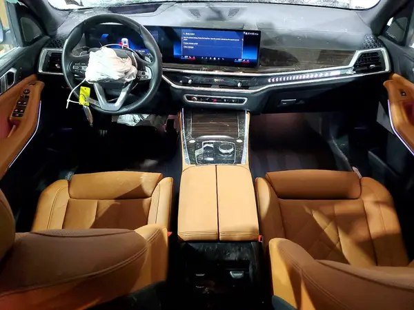 5UX23EU0XT9075018 2026 BMW X5 - Image 8