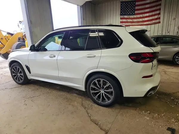 5UX23EU0XT9225855 2026 BMW X5 - Image 2