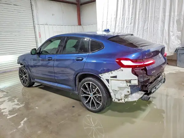 5UX2V1C00M9E02003 2021 BMW X4 - Image 2