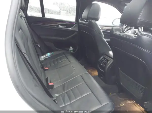 5UX2V1C01L9B85429 2020 BMW X4 - Image 8