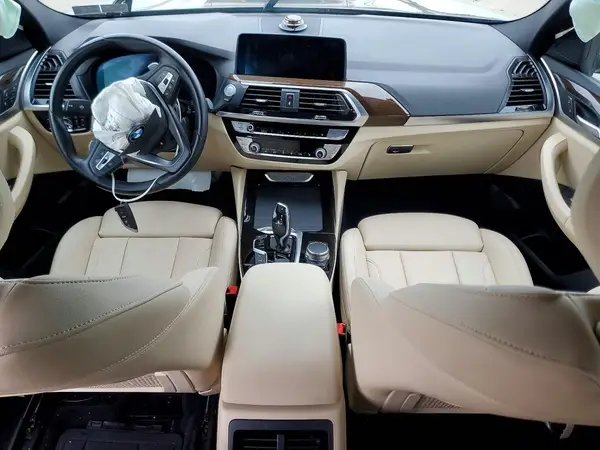 5UX2V1C01M9H64583 2021 BMW X4 - Image 8