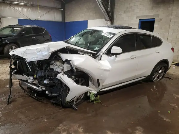 5UX2V1C01M9H64891 2021 BMW X4 - Image 1