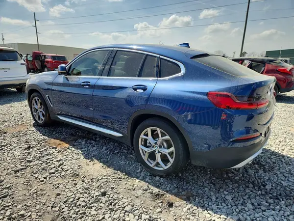5UX2V1C02L9B53802 2020 BMW X4 - Image 2