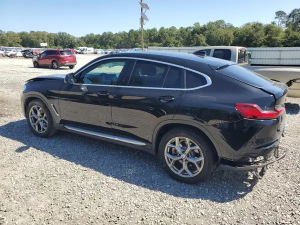 5UX2V1C02L9D42031 2020 BMW X4 - Image 2