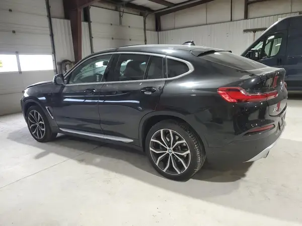 5UX2V1C02M9F43235 2021 BMW X4 - Image 2