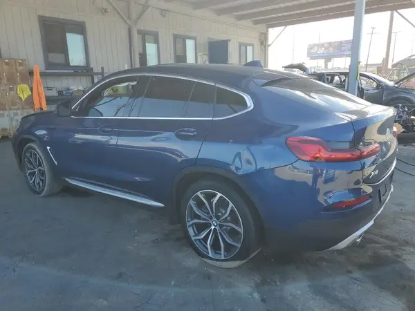 5UX2V1C03L9B63741 2020 BMW X4 - Image 2