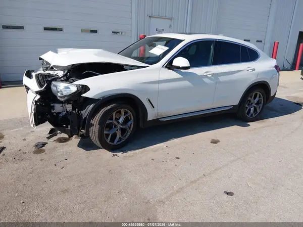 5UX2V1C03LLE67221 2020 BMW X4 - Image 2