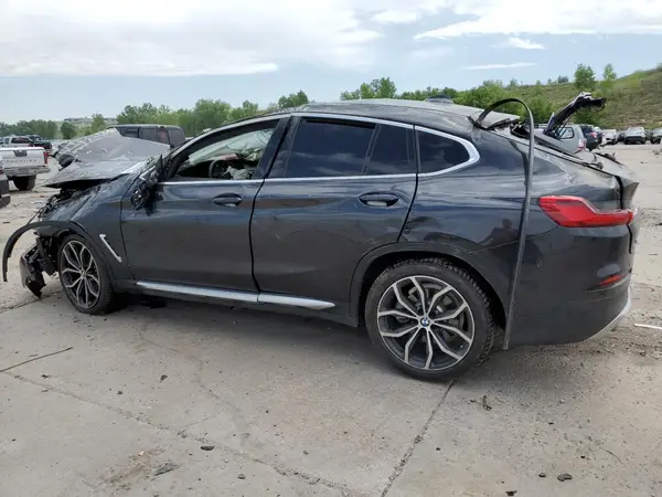 5UX2V1C03LLE67753 2020 BMW X4 - Image 2