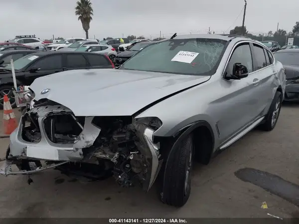 5UX2V1C03LLZ32738 2020 BMW X4 - Image 2