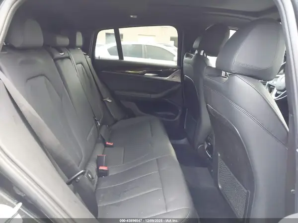 5UX2V1C03LLZ32870 2020 BMW X4 - Image 8