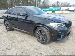 5UX2V1C03M9E01945 2021 BMW X4