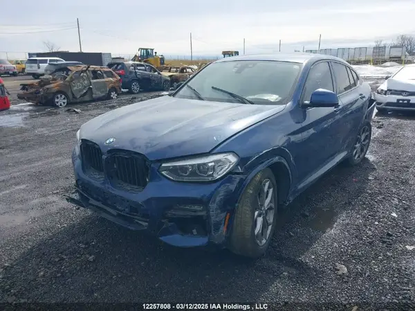 5UX2V1C03M9E58534 2021 BMW X4 - Image 2