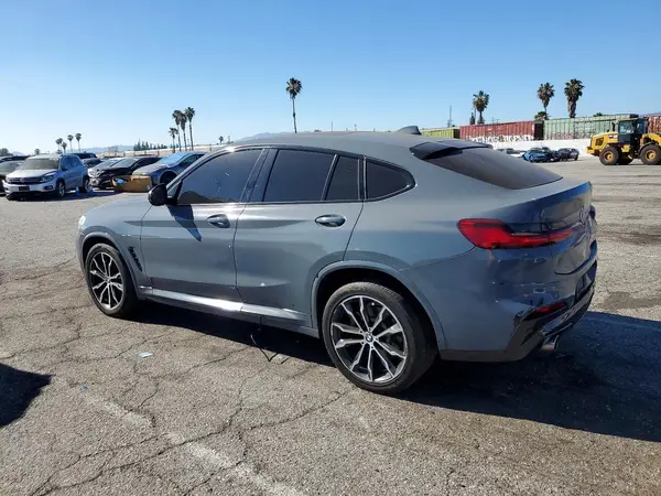 5UX2V1C04L9C32453 2020 BMW X4 - Image 2