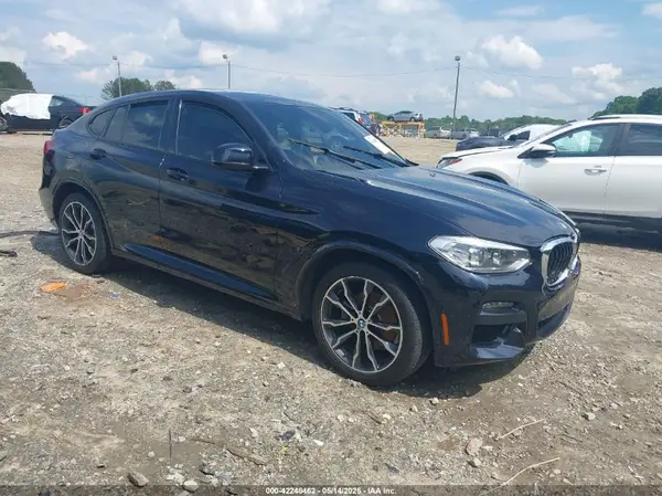 5UX2V1C04LLE67552 2020 BMW X4 - Image 1